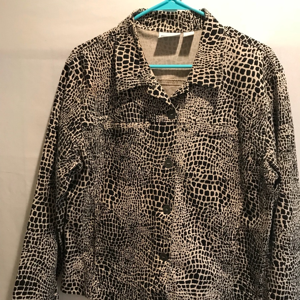 Chico’s Leopard Print Blazer Jacket Size 2 Womans